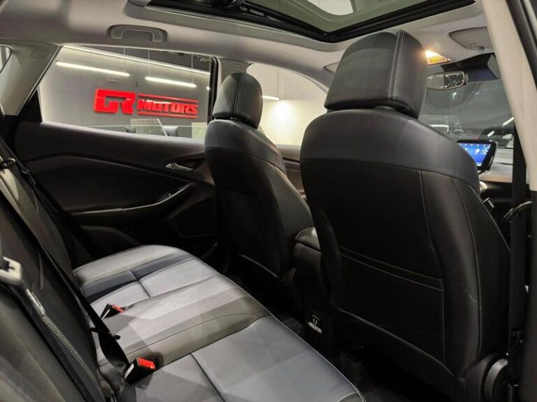 7373915_18_B_885b333589