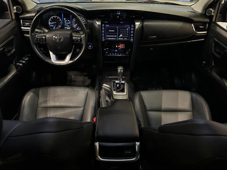 7431872_18_B_e206290a45