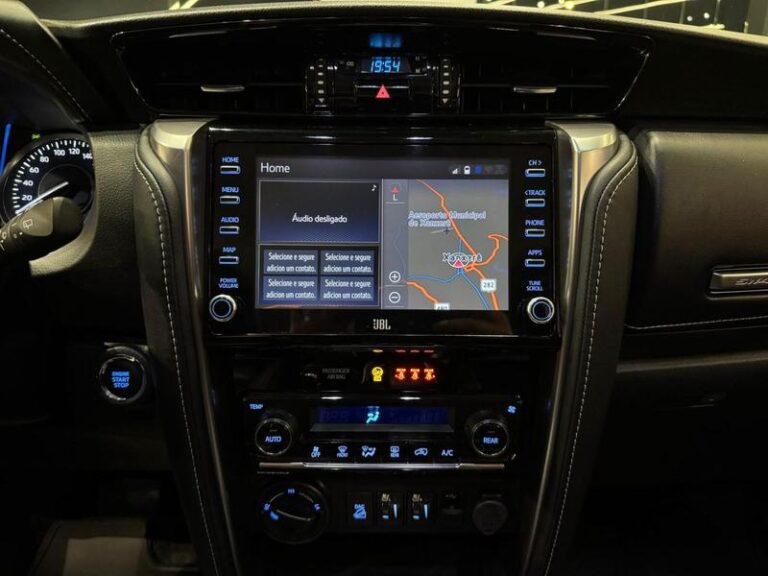 7512737_12_B_633a35142e