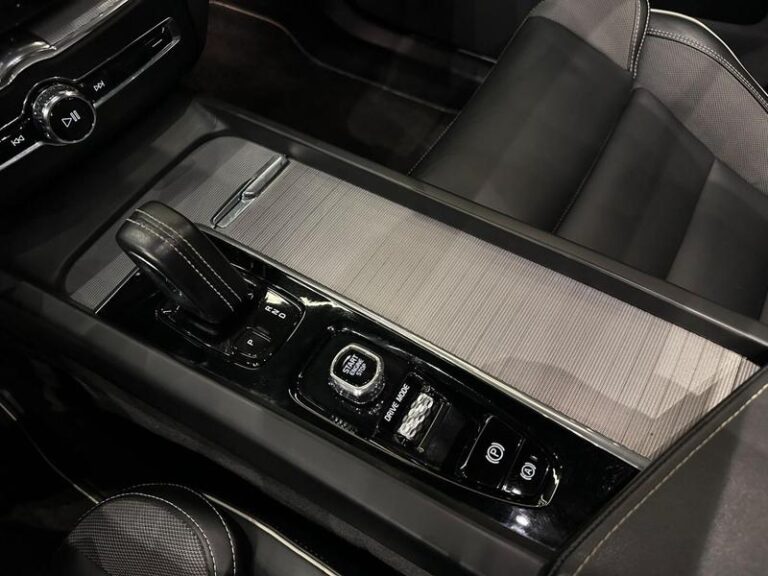 7103714_21_B_7f978dd476