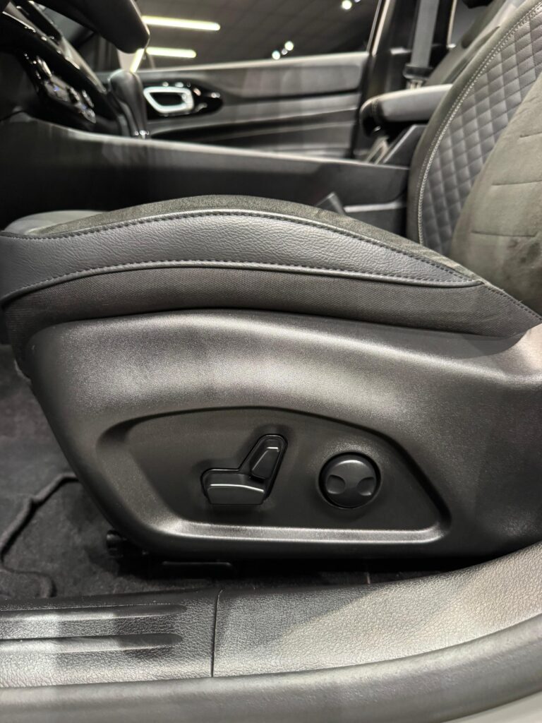 WhatsApp Image 2026-03-05 at 11.30.09